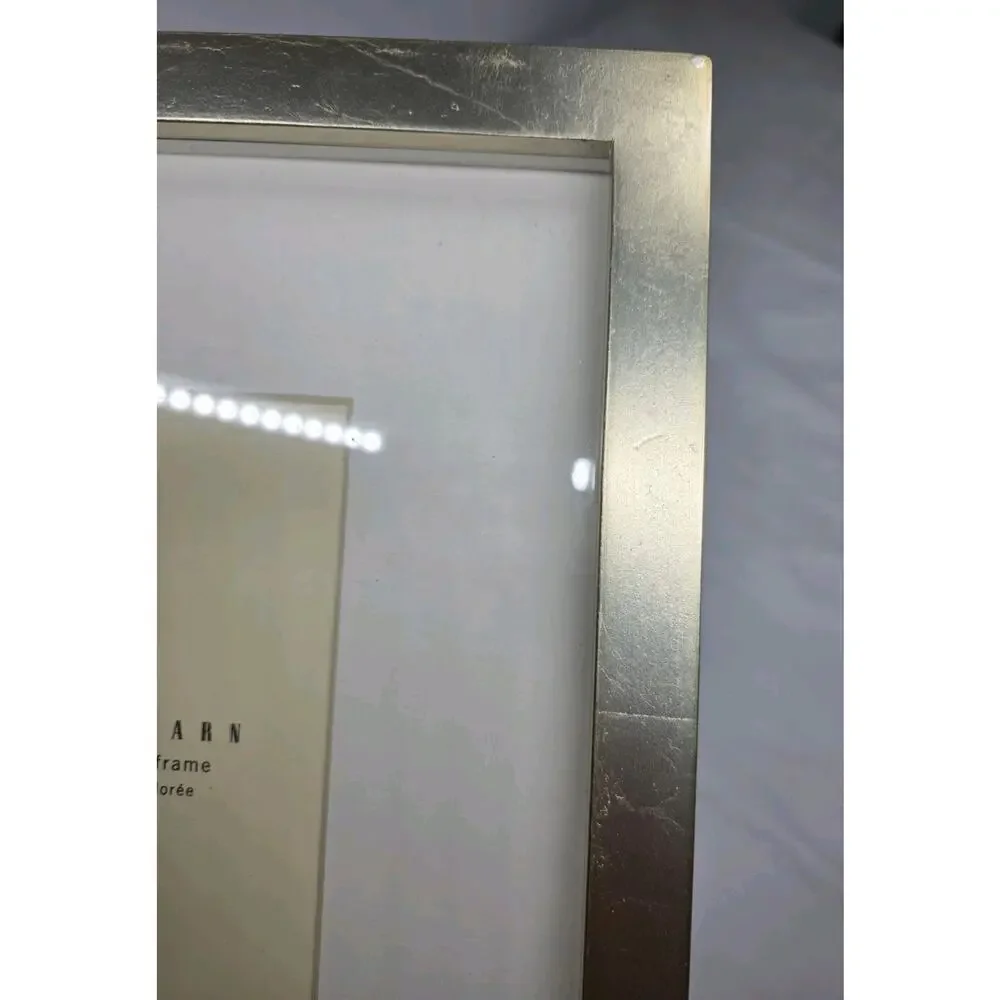 Pottery Barn Wood Gallery Gilt Frame 4x6 Photo Gold Finish White Matte